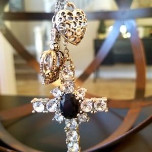 Cross rhinestone necklace